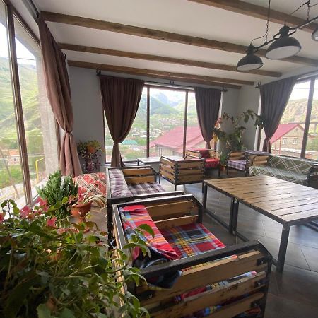 Veranda Guesthouse Stepancminda Exteriér fotografie